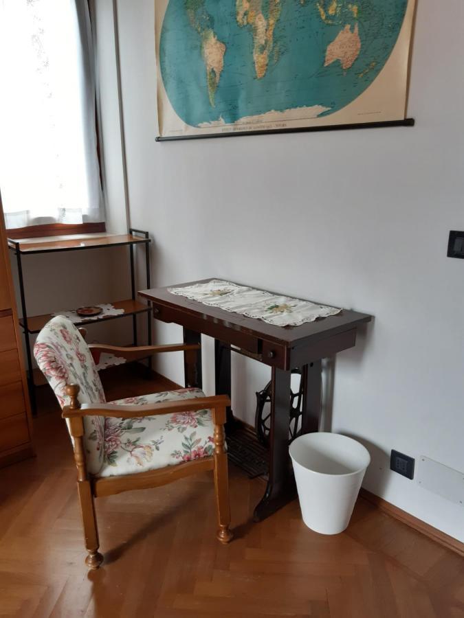 Giaveno, Apartment "Margherite" A Pochi Passi Dal Centro, Wifi Екстериор снимка