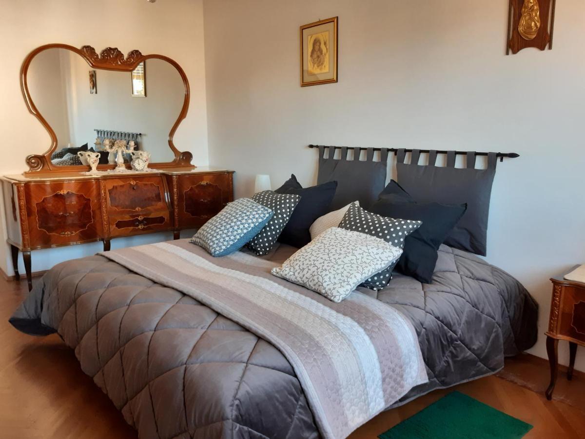 Giaveno, Apartment "Margherite" A Pochi Passi Dal Centro, Wifi Екстериор снимка