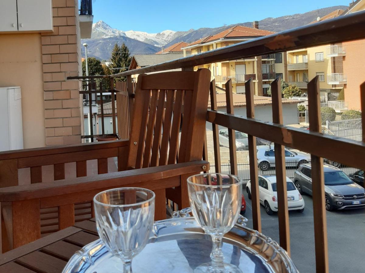Giaveno, Apartment "Margherite" A Pochi Passi Dal Centro, Wifi Екстериор снимка