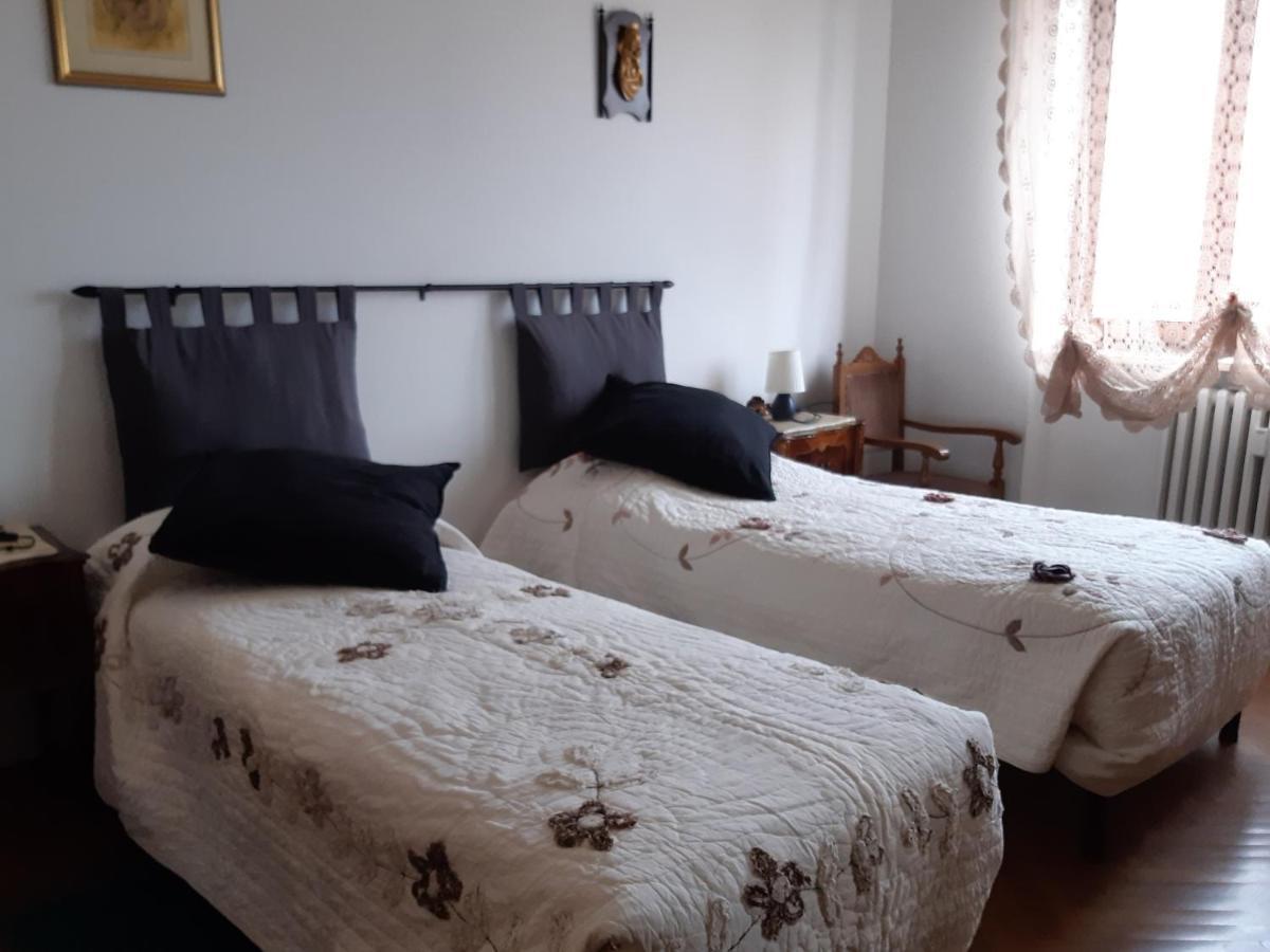 Giaveno, Apartment "Margherite" A Pochi Passi Dal Centro, Wifi Екстериор снимка