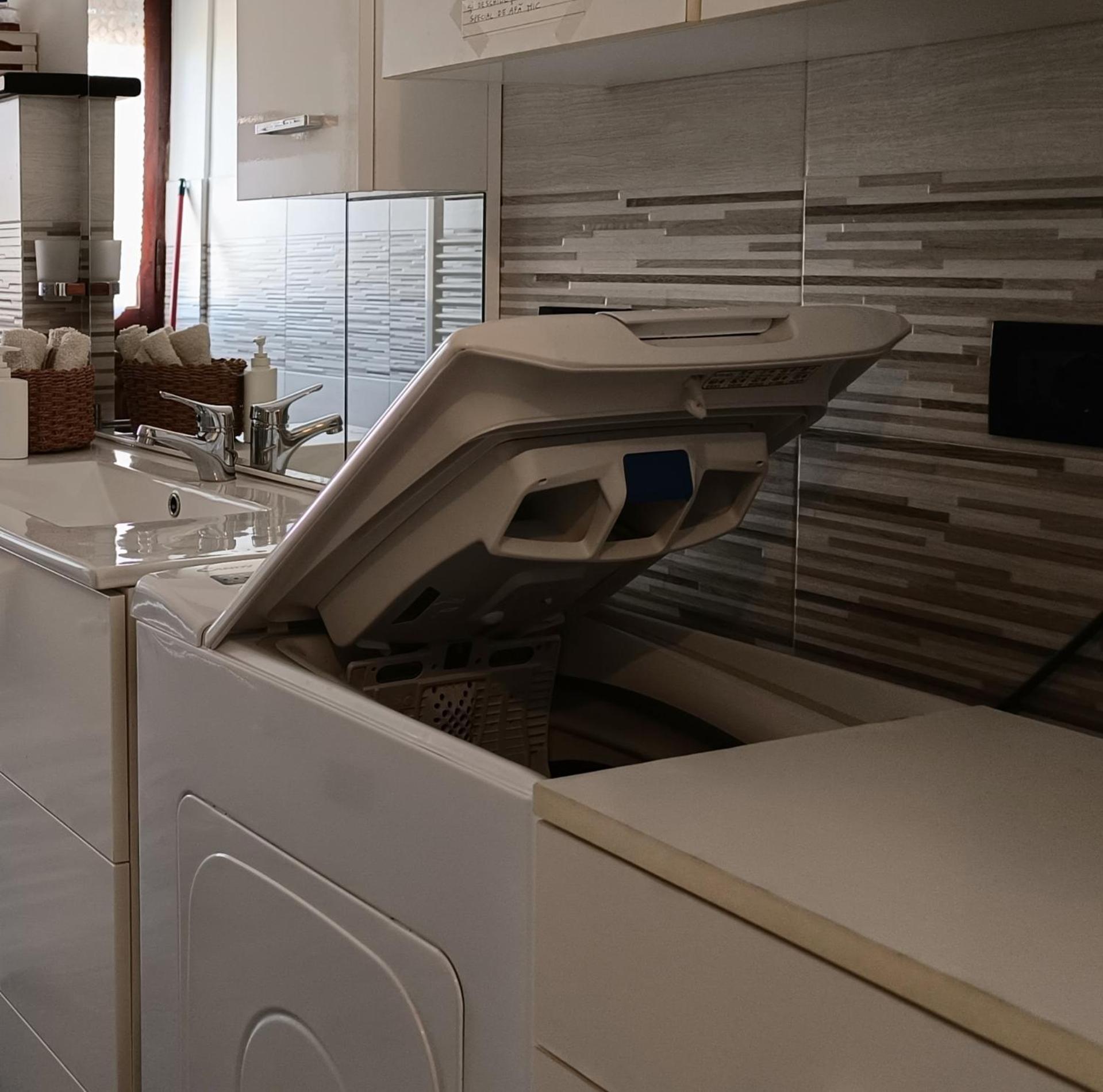 Giaveno, Apartment "Margherite" A Pochi Passi Dal Centro, Wifi Екстериор снимка